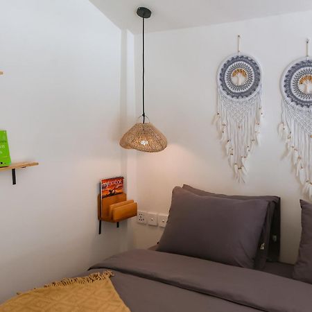 Casa Kapuas Bed & Breakfast กีลีตราวางัน ภายนอก รูปภาพ
